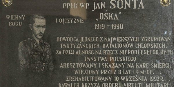 Radom,_Kościół_garnizonowy_św._Stanisława_Biskupa_i_Męczennika_-_fotopolska.eu_(295072)